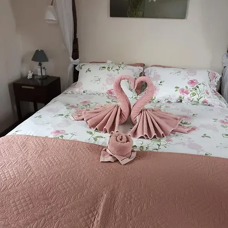 Chatelet Cremers Bed and Breakfast Βερβιέ