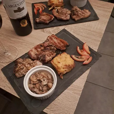 Chatelet Cremers Bed & Breakfast 3*