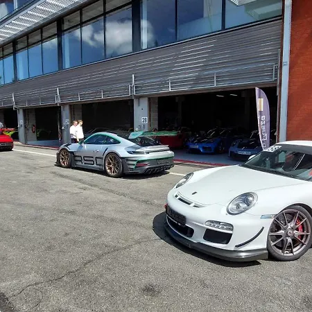 Bed & Breakfast Chatelet Cremers 3*